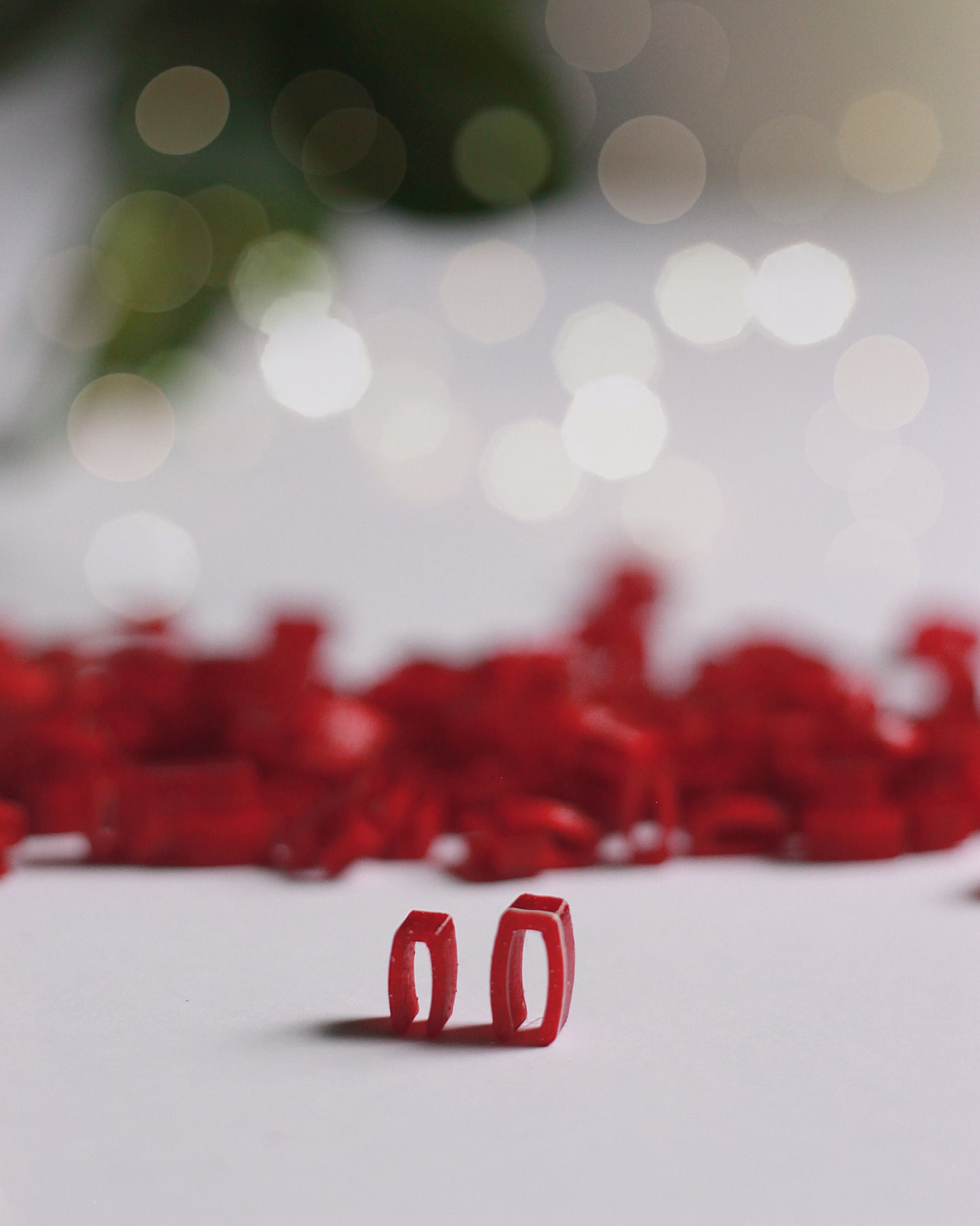 Christmas mix of reed clamps